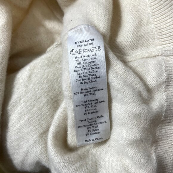 Everlane ReCashmere Button Mockneck Cashmere Blend Henley Cropped Sweater - Picture 7 of 10